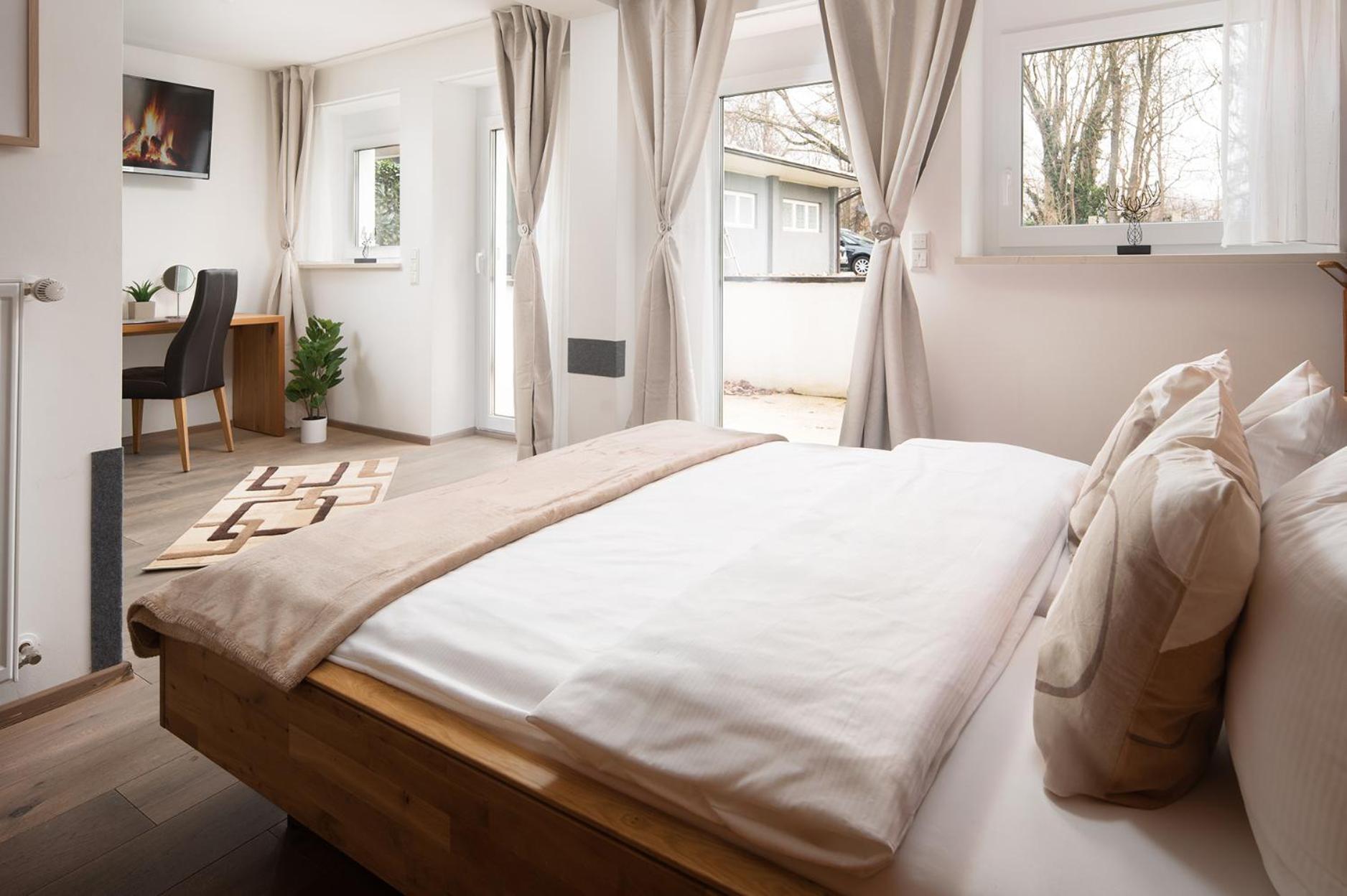 Hotel Vier Jahreszeiten Therme & Kliniken Bad Krozingen Naehe Freiburg & Schwarzwald Ideal Fuer Wellness Kur & Business Ausfluege 24H Check In- Wlan & Parken Gratis Luaran gambar
