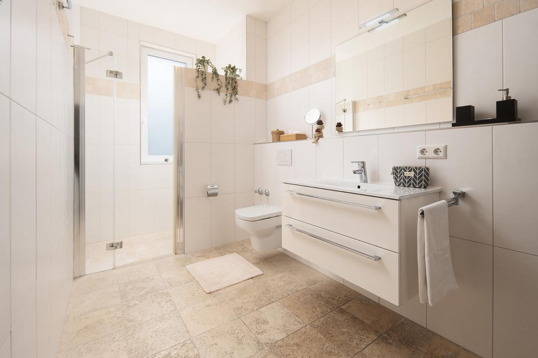 Hotel Vier Jahreszeiten Therme & Kliniken Bad Krozingen Naehe Freiburg & Schwarzwald Ideal Fuer Wellness Kur & Business Ausfluege 24H Check In- Wlan & Parken Gratis Luaran gambar