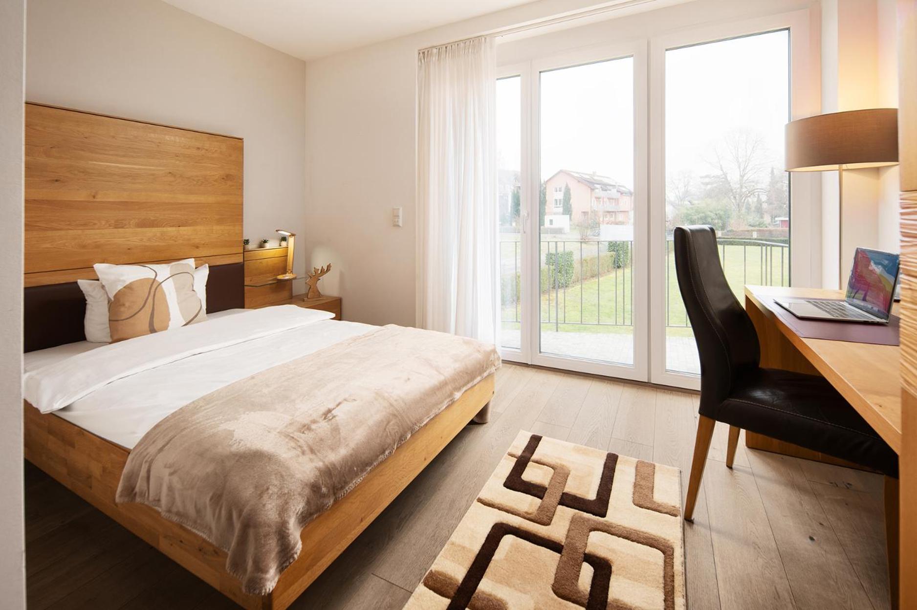 Hotel Vier Jahreszeiten Therme & Kliniken Bad Krozingen Naehe Freiburg & Schwarzwald Ideal Fuer Wellness Kur & Business Ausfluege 24H Check In- Wlan & Parken Gratis Luaran gambar